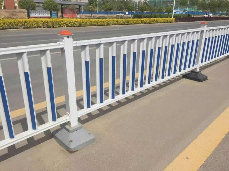 肃宁防眩目道路护栏